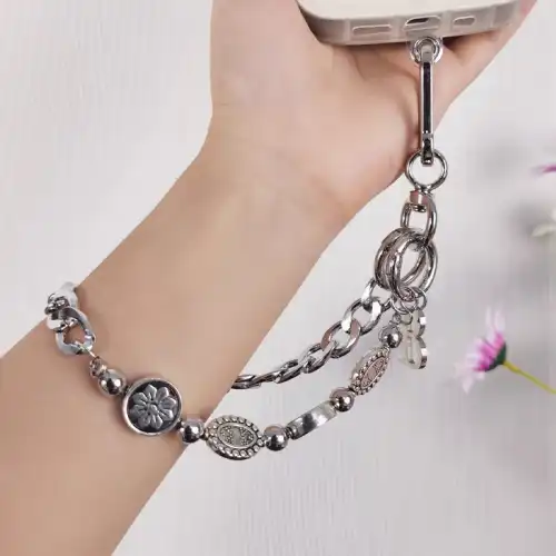 lobster clasp lobster clasp