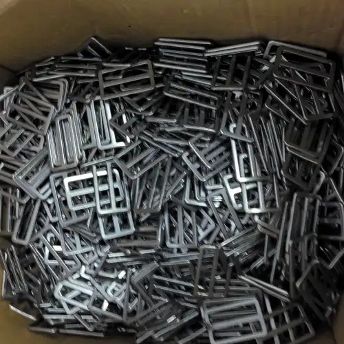 flat adjuster buckles