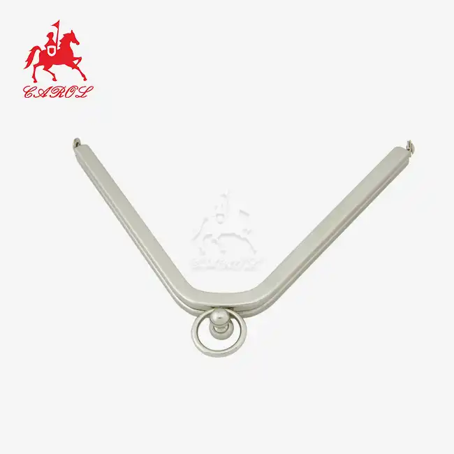 Triangle Clutch Purse Metal Frame 0019D