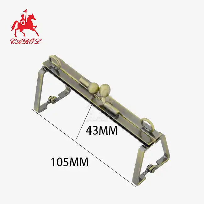 Kiss Clasp Frames 0032D