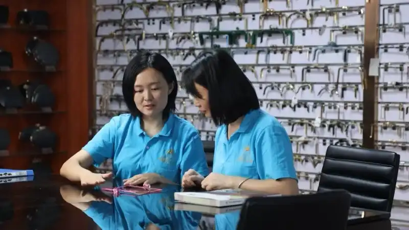 img-600-338 img-600-338