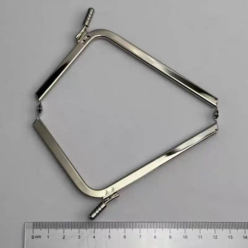 triangle-purse-frame