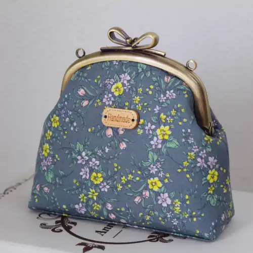 curved metal coin purse frames 