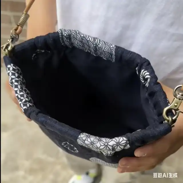 Hexagonal Shaped Metal Internal Flex Frame