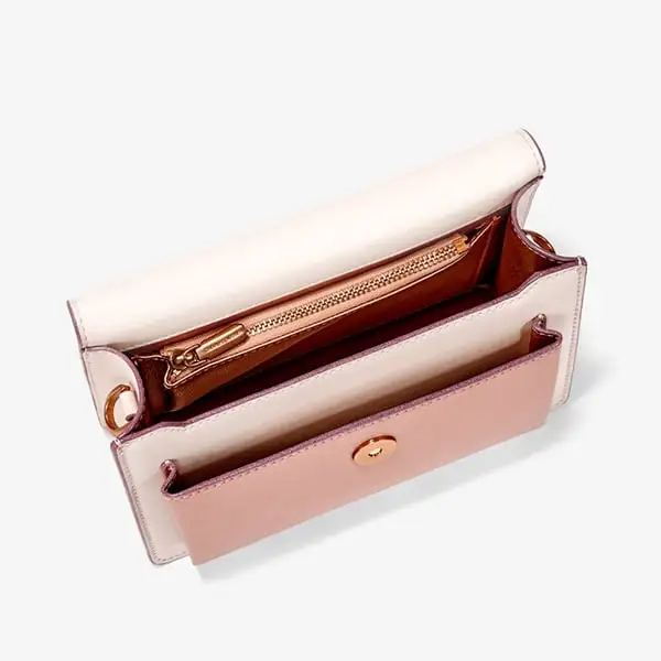 Magnetic snaps 