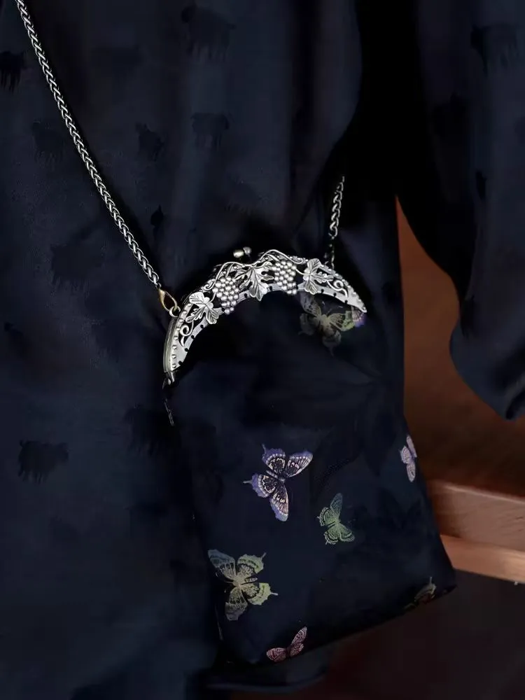 gold purse frame