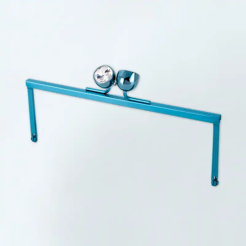 How to choose the right finish for a metal purse frame?