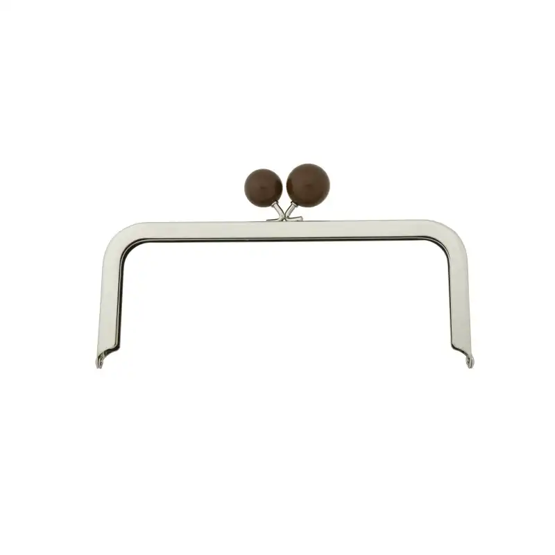 What style is the silver purse frame available in?