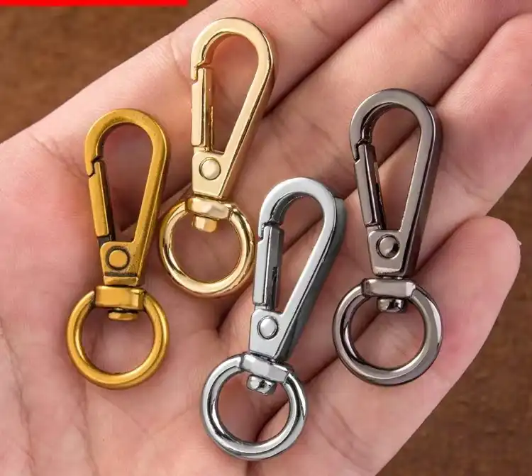 Are there differences in strength between die-cast and forged lobster-clasp dog hooks?