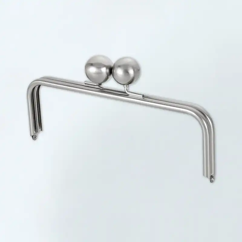 Can square purse frame NF nickel?