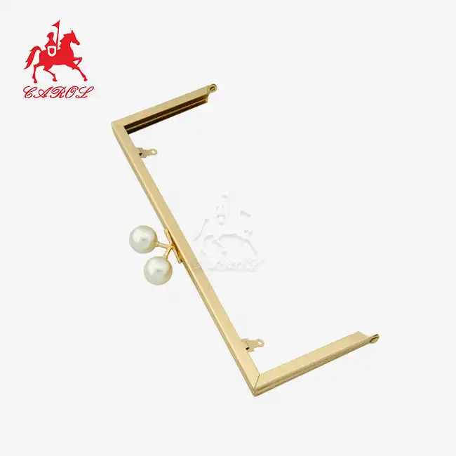 What is a rectangular pearl kiss lock purse bag frame?